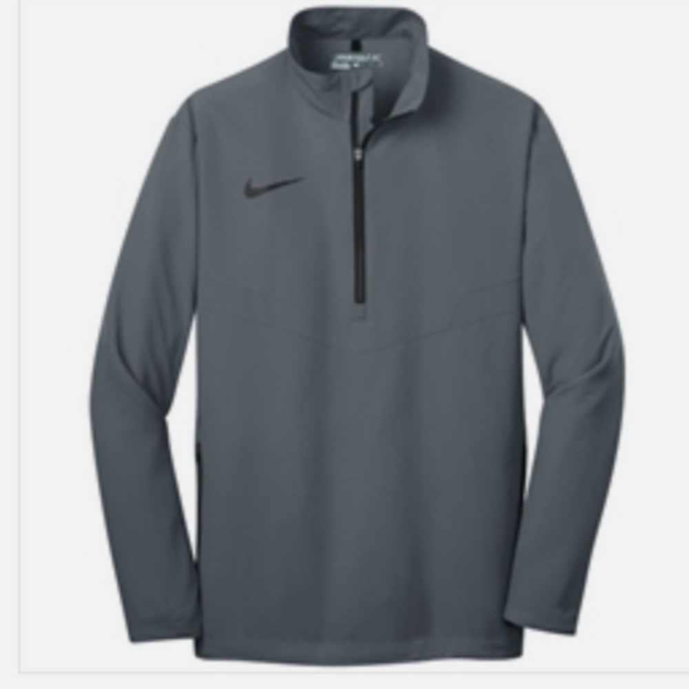 Nike Golf 1/2 zip light weight jacket medium size